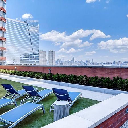 Bluebird Suites In ジャージーシティ エクステリア 写真